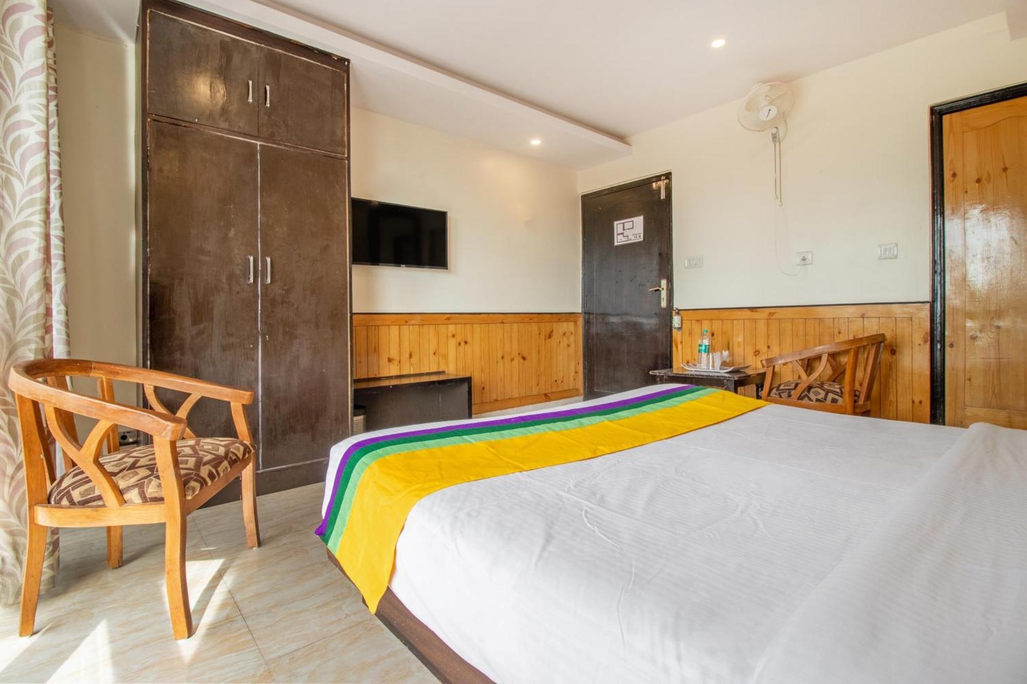 Itsy Hotels Avantika With Forest View Шимла Екстериор снимка