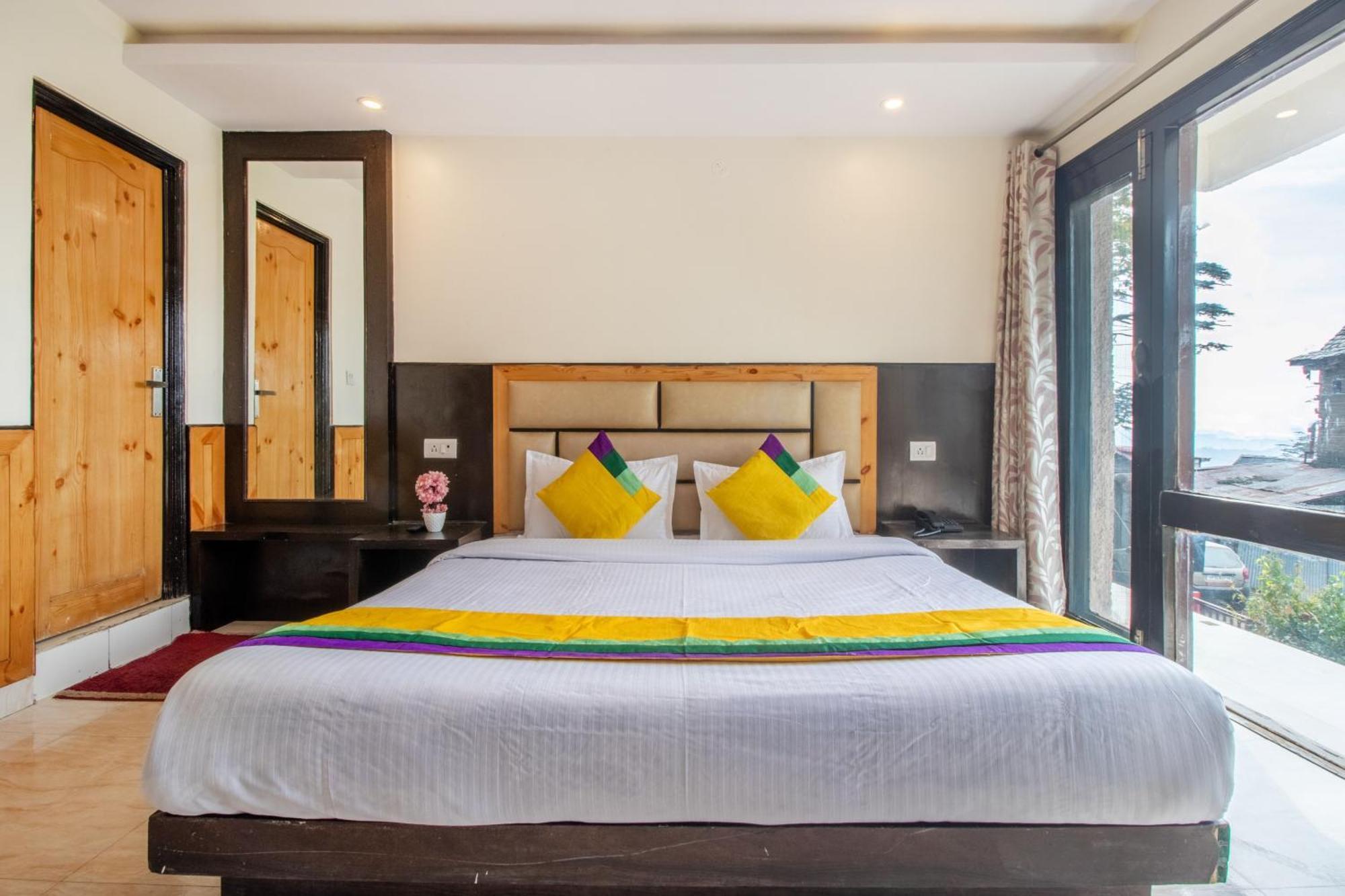 Itsy Hotels Avantika With Forest View Шимла Екстериор снимка