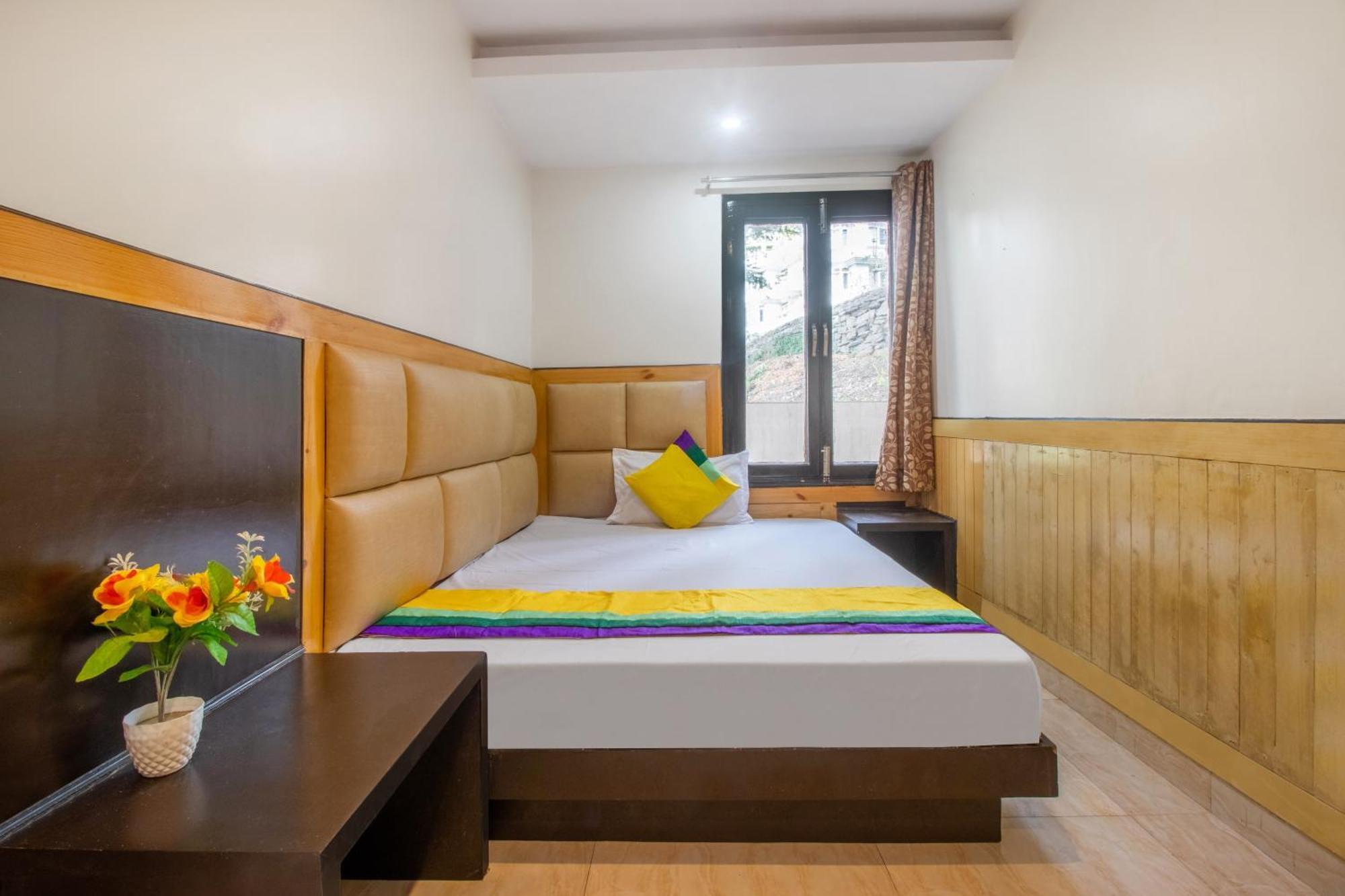 Itsy Hotels Avantika With Forest View Шимла Екстериор снимка